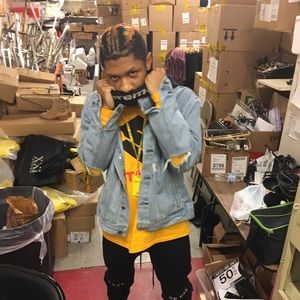 Meet your Posher, Blake